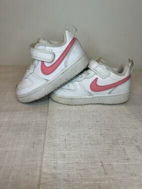 NIke Shoes Girls 6C Court Borough Low 2 Baby Toddler White Pink